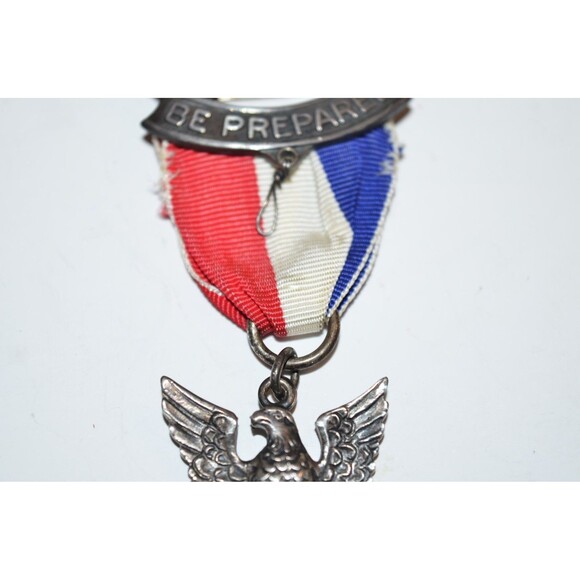Vtg 1950's EAGLE RANK Boy Scouts of America MEDAL BSA Honor Badge Sterling silve - Picture 4 of 13